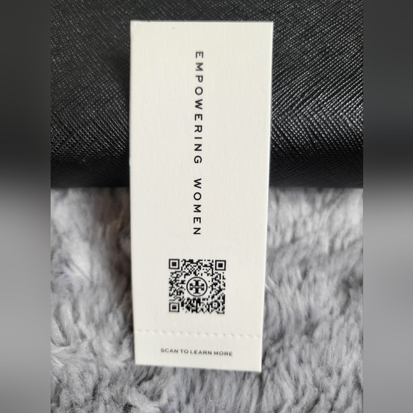 Tory Burch Black Mini Wallet - Picture 3 of 7